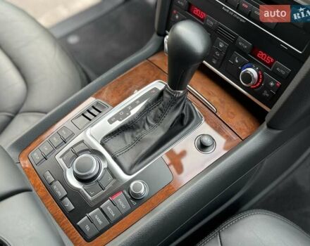 Білий Ауді Ку 7, об'ємом двигуна 3 л та пробігом 159 тис. км за 16500 $, фото 67 на Automoto.ua