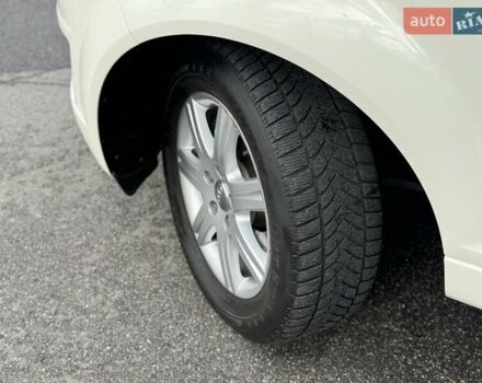 Білий Ауді Ку 7, об'ємом двигуна 3 л та пробігом 159 тис. км за 16500 $, фото 20 на Automoto.ua