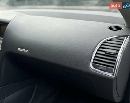 Білий Ауді Ку 7, об'ємом двигуна 3 л та пробігом 159 тис. км за 16500 $, фото 66 на Automoto.ua