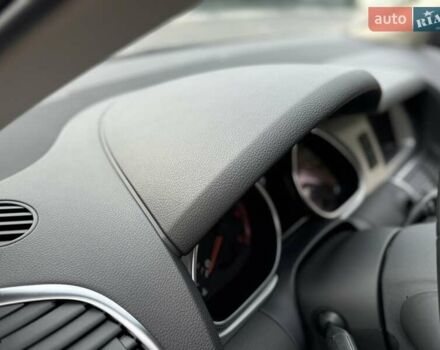 Білий Ауді Ку 7, об'ємом двигуна 3 л та пробігом 159 тис. км за 16500 $, фото 34 на Automoto.ua