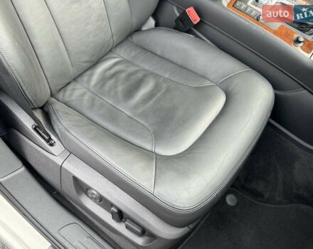 Білий Ауді Ку 7, об'ємом двигуна 3 л та пробігом 159 тис. км за 16500 $, фото 62 на Automoto.ua