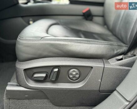 Білий Ауді Ку 7, об'ємом двигуна 3 л та пробігом 159 тис. км за 16500 $, фото 30 на Automoto.ua