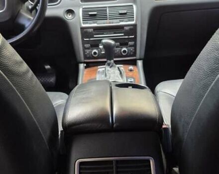 Белый Ауди Ку 7, объемом двигателя 2.97 л и пробегом 220 тыс. км за 15500 $, фото 3 на Automoto.ua