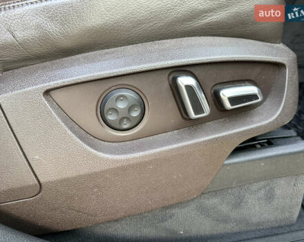 Ауди Ку 7 2010 в Ивано-Франковске на Automoto.ua Белый Ауди Ку 7, объемом двигателя 2.97 л и пробегом 355 тыс. км за 16500 $, фото 26 на Automoto.ua