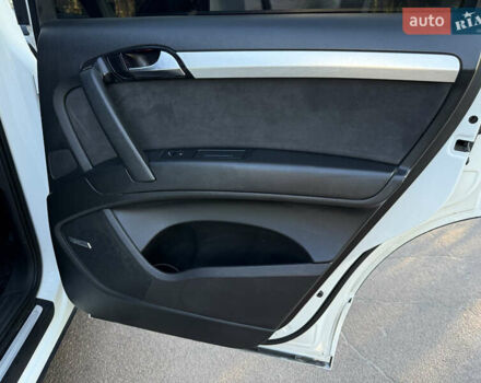 Белый Ауди Ку 7, объемом двигателя 2.97 л и пробегом 350 тыс. км за 17800 $, фото 12 на Automoto.ua