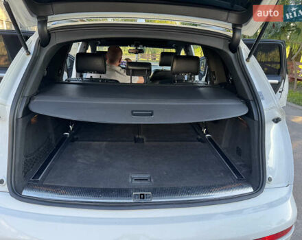 Белый Ауди Ку 7, объемом двигателя 2.97 л и пробегом 350 тыс. км за 17800 $, фото 29 на Automoto.ua