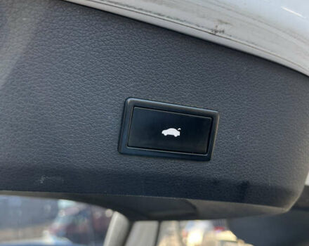 Білий Ауді Ку 7, об'ємом двигуна 2.99 л та пробігом 246 тис. км за 16200 $, фото 22 на Automoto.ua