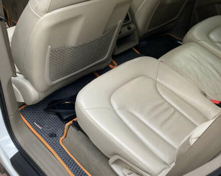 Білий Ауді Ку 7, об'ємом двигуна 3 л та пробігом 214 тис. км за 13500 $, фото 69 на Automoto.ua