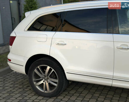 Ауди Ку 7 2010 в Ивано-Франковске на Automoto.ua Белый Ауди Ку 7, объемом двигателя 2.97 л и пробегом 355 тыс. км за 16500 $, фото 7 на Automoto.ua