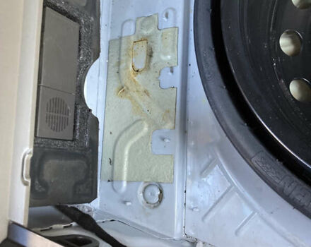 Білий Ауді Ку 7, об'ємом двигуна 3 л та пробігом 214 тис. км за 13500 $, фото 35 на Automoto.ua