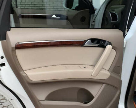 Білий Ауді Ку 7, об'ємом двигуна 3 л та пробігом 214 тис. км за 13500 $, фото 57 на Automoto.ua