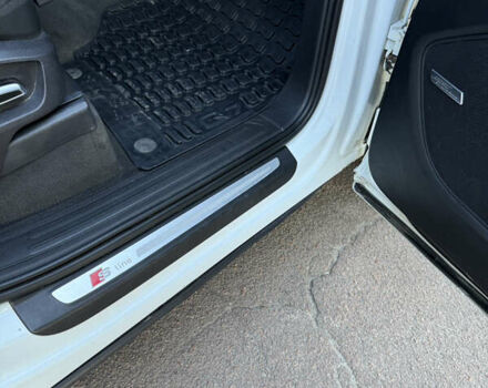 Белый Ауди Ку 7, объемом двигателя 2.97 л и пробегом 350 тыс. км за 17800 $, фото 26 на Automoto.ua