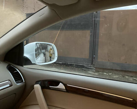 Білий Ауді Ку 7, об'ємом двигуна 3 л та пробігом 214 тис. км за 13500 $, фото 53 на Automoto.ua