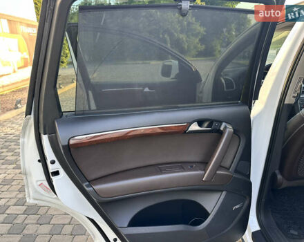 Ауди Ку 7 2010 в Ивано-Франковске на Automoto.ua Белый Ауди Ку 7, объемом двигателя 2.97 л и пробегом 355 тыс. км за 16500 $, фото 18 на Automoto.ua