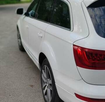 Ауди Ку 7 2011 в Львове на Automoto.ua Белый Ауди Ку 7, объемом двигателя 2.97 л и пробегом 278 тыс. км за 18999 $, фото 4 на Automoto.ua