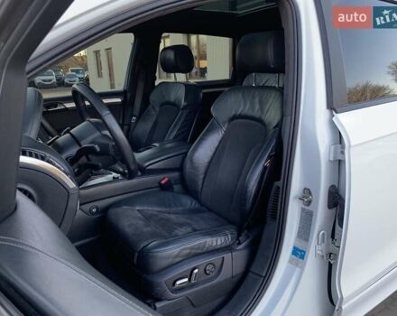 Білий Ауді Ку 7, об'ємом двигуна 3 л та пробігом 244 тис. км за 12855 $, фото 24 на Automoto.ua