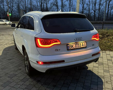 Белый Ауди Ку 7, объемом двигателя 2.97 л и пробегом 244 тыс. км за 16000 $, фото 2 на Automoto.ua