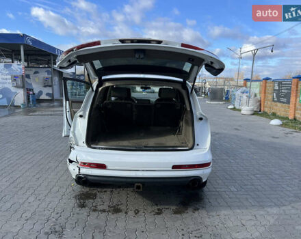 Білий Ауді Ку 7, об'ємом двигуна 3 л та пробігом 365 тис. км за 12300 $, фото 32 на Automoto.ua