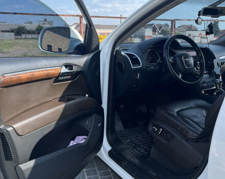 Белый Ауди Ку 7, объемом двигателя 3 л и пробегом 231 тыс. км за 17500 $, фото 12 на Automoto.ua