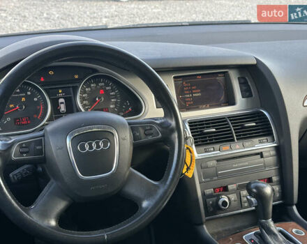 Белый Ауди Ку 7, объемом двигателя 3 л и пробегом 166 тыс. км за 11590 $, фото 8 на Automoto.ua