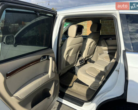 Білий Ауді Ку 7, об'ємом двигуна 3 л та пробігом 365 тис. км за 12300 $, фото 18 на Automoto.ua