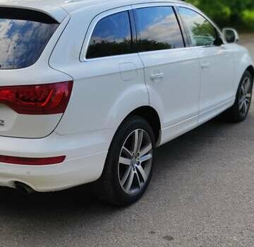 Ауди Ку 7 2011 в Львове на Automoto.ua Белый Ауди Ку 7, объемом двигателя 2.97 л и пробегом 278 тыс. км за 18999 $, фото 2 на Automoto.ua