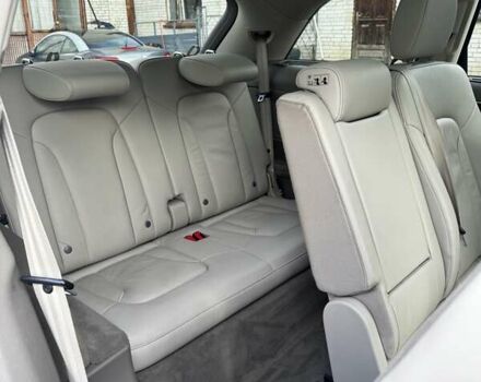 Білий Ауді Ку 7, об'ємом двигуна 3 л та пробігом 255 тис. км за 17500 $, фото 78 на Automoto.ua