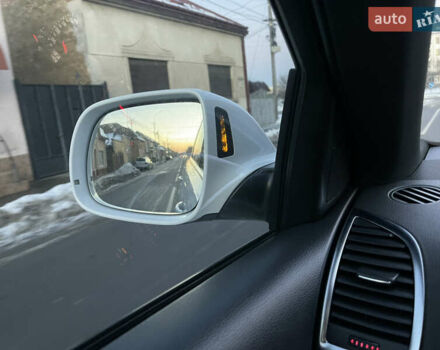 Белый Ауди Ку 7, объемом двигателя 3 л и пробегом 308 тыс. км за 17500 $, фото 49 на Automoto.ua