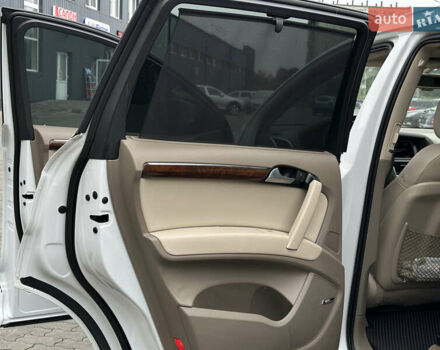 Белый Ауди Ку 7, объемом двигателя 2.97 л и пробегом 253 тыс. км за 17400 $, фото 32 на Automoto.ua