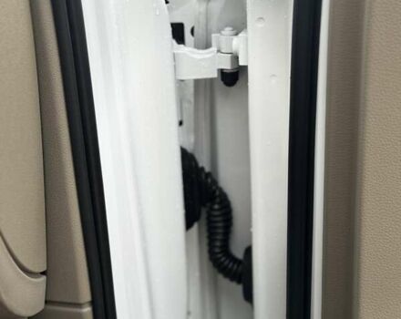 Білий Ауді Ку 7, об'ємом двигуна 3 л та пробігом 255 тис. км за 17500 $, фото 127 на Automoto.ua