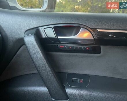 Білий Ауді Ку 7, об'ємом двигуна 2.97 л та пробігом 75 тис. км за 26750 $, фото 34 на Automoto.ua