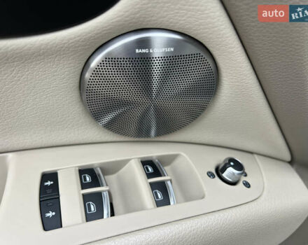 Ауді Ку 7 2012 у Дніпро (Дніпропетровську) на Automoto.ua Білий Ауді Ку 7, об'ємом двигуна 2.97 л та пробігом 206 тис. км за 21900 $, фото 13 на Automoto.ua