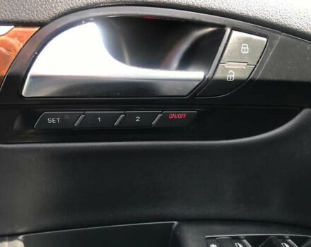 Білий Ауді Ку 7, об'ємом двигуна 3 л та пробігом 174 тис. км за 17000 $, фото 30 на Automoto.ua