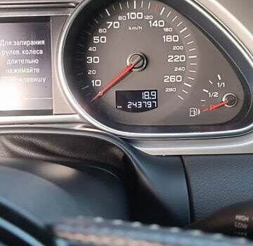 Белый Ауди Ку 7, объемом двигателя 4.2 л и пробегом 243 тыс. км за 25490 $, фото 12 на Automoto.ua