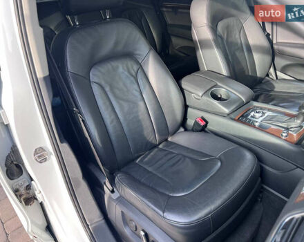 Белый Ауди Ку 7, объемом двигателя 3 л и пробегом 270 тыс. км за 15300 $, фото 13 на Automoto.ua