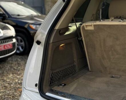 Білий Ауді Ку 7, об'ємом двигуна 3 л та пробігом 255 тис. км за 17500 $, фото 74 на Automoto.ua