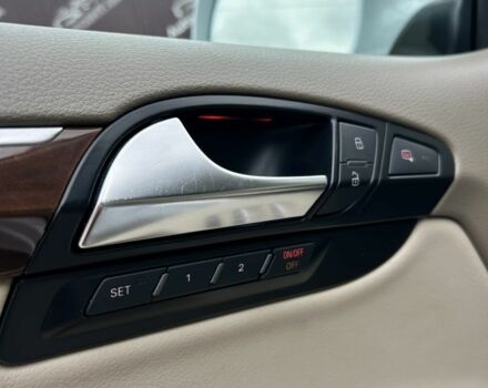 Білий Ауді Ку 7, об'ємом двигуна 3 л та пробігом 280 тис. км за 13500 $, фото 18 на Automoto.ua