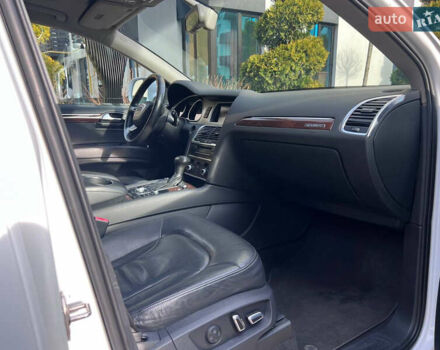 Белый Ауди Ку 7, объемом двигателя 3 л и пробегом 270 тыс. км за 15300 $, фото 12 на Automoto.ua