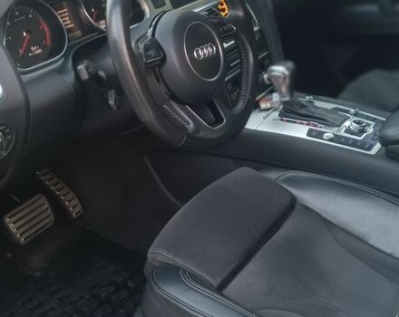 Білий Ауді Ку 7, об'ємом двигуна 4.2 л та пробігом 243 тис. км за 25490 $, фото 5 на Automoto.ua