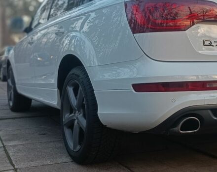 Білий Ауді Ку 7, об'ємом двигуна 4.2 л та пробігом 243 тис. км за 25490 $, фото 2 на Automoto.ua