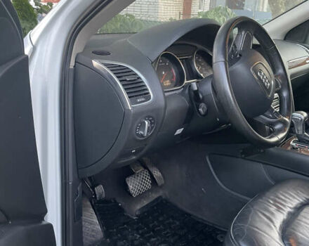 Белый Ауди Ку 7, объемом двигателя 2.97 л и пробегом 242 тыс. км за 18900 $, фото 14 на Automoto.ua