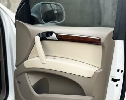 Білий Ауді Ку 7, об'ємом двигуна 3 л та пробігом 255 тис. км за 17500 $, фото 128 на Automoto.ua