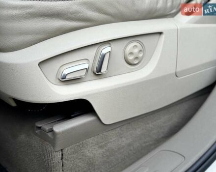 Білий Ауді Ку 7, об'ємом двигуна 3 л та пробігом 255 тис. км за 17500 $, фото 99 на Automoto.ua