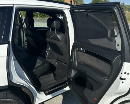 Білий Ауді Ку 7, об'ємом двигуна 4.13 л та пробігом 225 тис. км за 26500 $, фото 9 на Automoto.ua