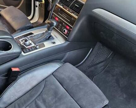 Білий Ауді Ку 7, об'ємом двигуна 2.97 л та пробігом 370 тис. км за 17999 $, фото 6 на Automoto.ua