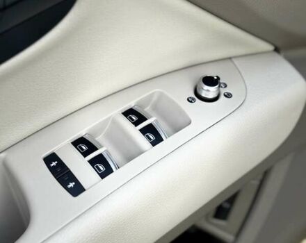 Білий Ауді Ку 7, об'ємом двигуна 3 л та пробігом 255 тис. км за 17500 $, фото 94 на Automoto.ua