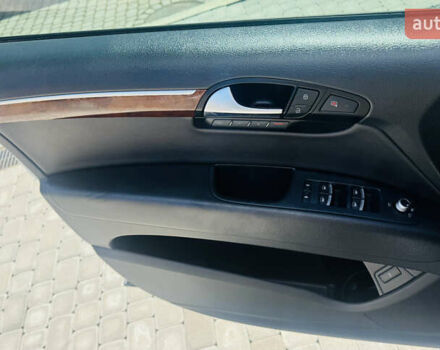 Белый Ауди Ку 7, объемом двигателя 3 л и пробегом 220 тыс. км за 22000 $, фото 8 на Automoto.ua