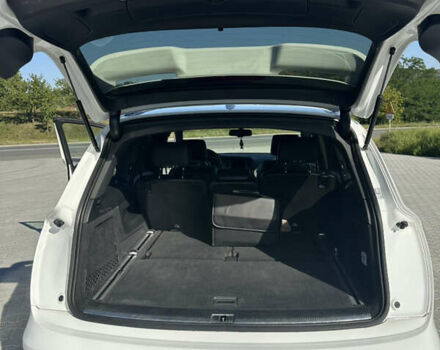 Білий Ауді Ку 7, об'ємом двигуна 4.13 л та пробігом 225 тис. км за 26500 $, фото 23 на Automoto.ua