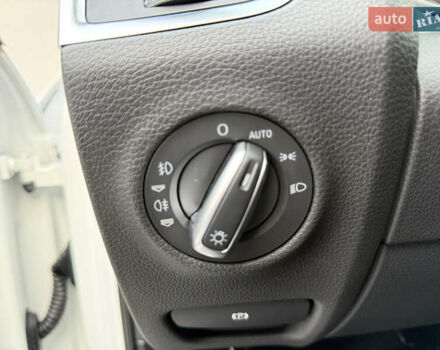 Белый Ауди Ку 7, объемом двигателя 3 л и пробегом 263 тыс. км за 17100 $, фото 51 на Automoto.ua