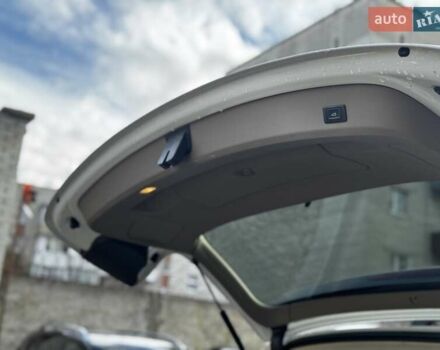 Білий Ауді Ку 7, об'ємом двигуна 3 л та пробігом 255 тис. км за 17500 $, фото 72 на Automoto.ua